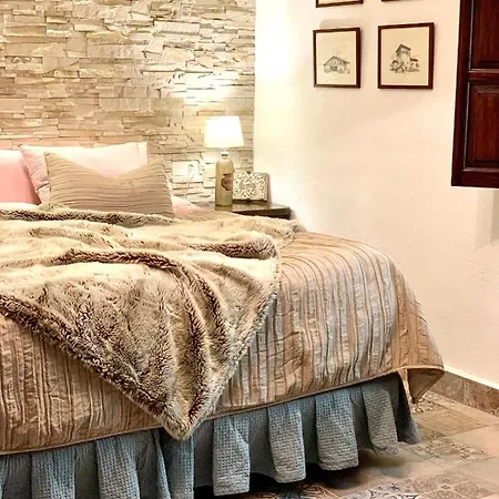 بيت للعطل Castillo De Sol
